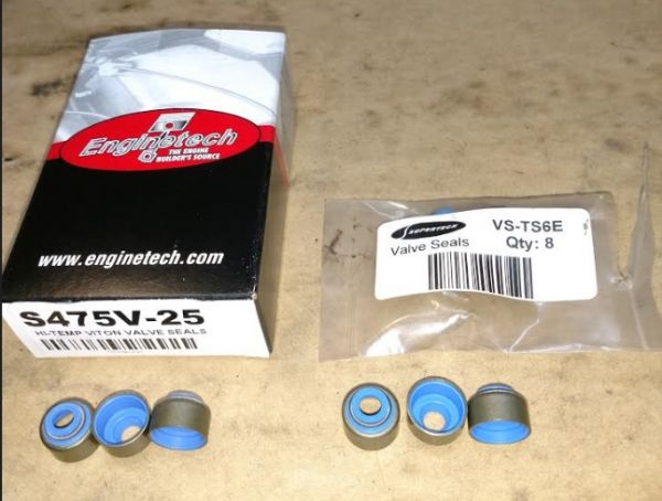 Supertech_seals_vs_Engine_Tech_seals.jpg
