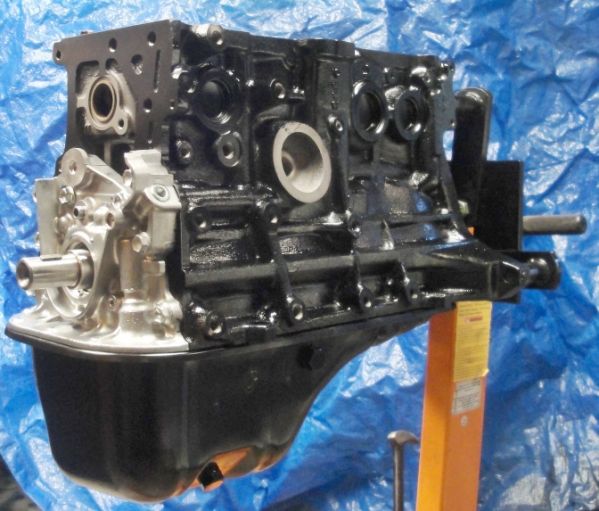 block_with_oil_pump_mounted.jpg