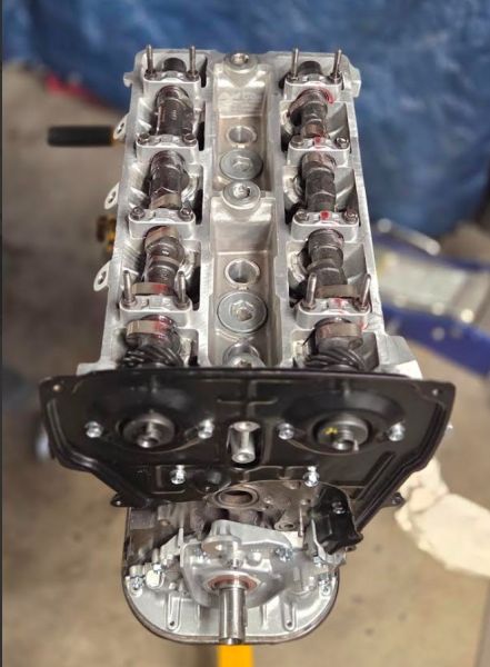cams_and_metal_plate_installed.jpg