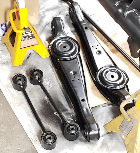 reconditioned_trailing_arms_with_new_bushings.jpg