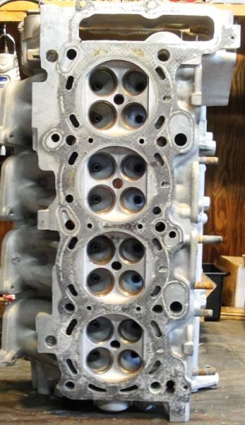 sr20de_head_stripped_chamber_side_clean.jpg